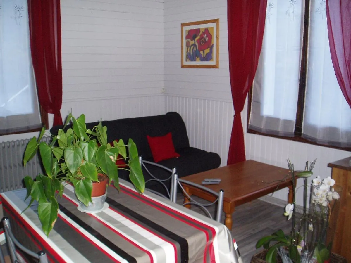 Le Conty Apartment Saint-Jorioz 0*,